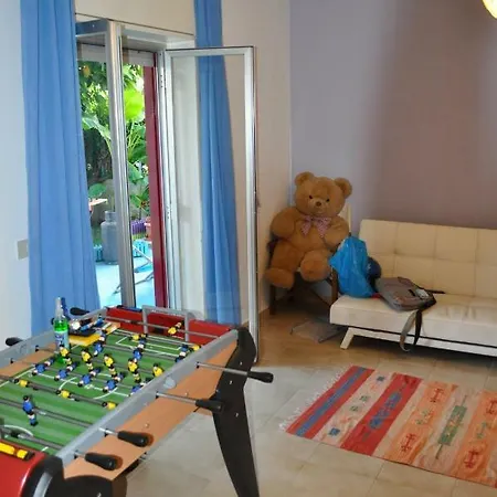 Taormina Guest House Tatil Evi *